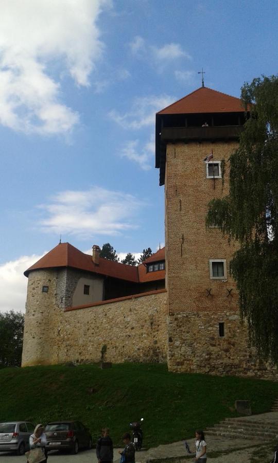 Apartmani Slavek Jastrebarsko Exterior foto